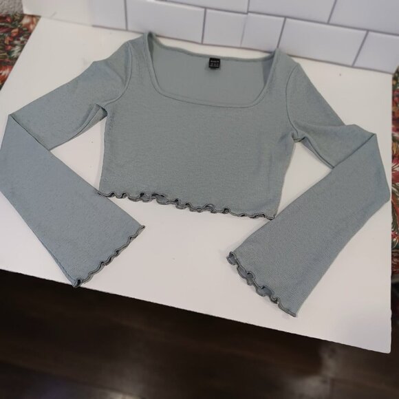 L.E.I. Ashley Low Rise Junior Size 9 Lace Fringe Shorts & Shein Medium Crop Top - Picture 13 of 16